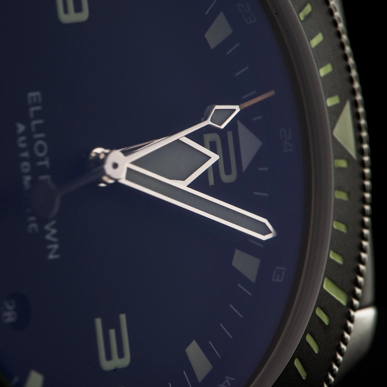 Elliot Brown Holton Automatic 101-A11-R01 Watch 3 Elliot Brown Holton Automatic 101-A11-R01 Watch