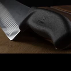 Victorinox Swiss Classic Carving Knife Fluted Edge -Outdoor Sport Online Shop BMC 6822325B 38074.1648463085