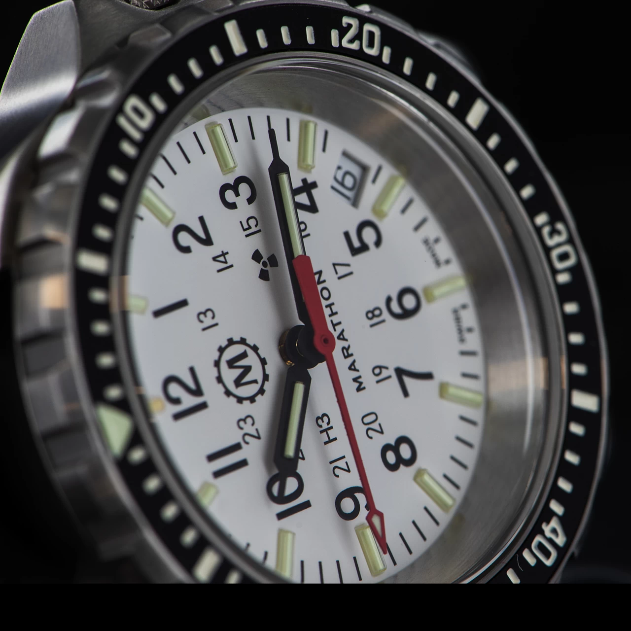 Marathon Diver's Arctic Edition Quartz Medium 7 Marathon Diver's Arctic Edition Quartz Medium - Image 5