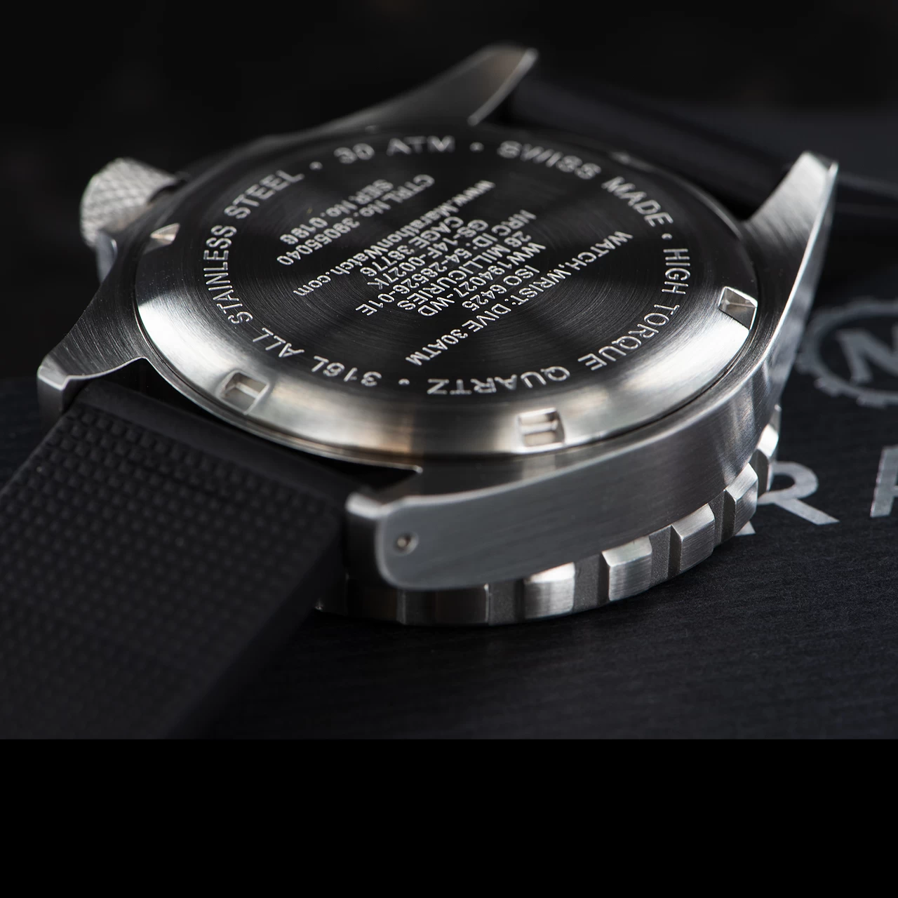 Marathon Diver's Arctic Edition Quartz Medium 4 Marathon Diver's Arctic Edition Quartz Medium - Image 2