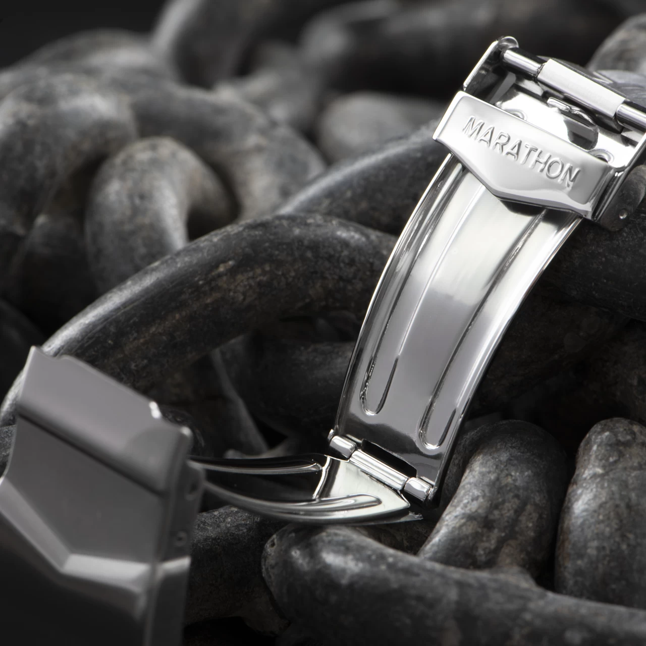 Marathon 22mm Sterile Stainless Steel Bracelet 4 Marathon 22mm Sterile Stainless Steel Bracelet - Image 2