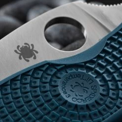 Spyderco Lil' Temperance Lightweight K390 Folding Knife