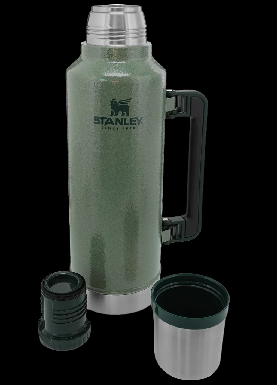 STANLEY CLASSIC LEGENDARY BOTTLE 1.9L 3 STANLEY CLASSIC LEGENDARY BOTTLE 1.9L