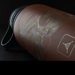 TAD Edition Earthwell 32oz Insulated Sierra Red 12 TAD Edition Earthwell 32oz Insulated Sierra Red -Outdoor Sport Online Shop TAD EAR 32 TOP SKU REDdet2 04779.1640873567.1280.1280 07958.1640874400