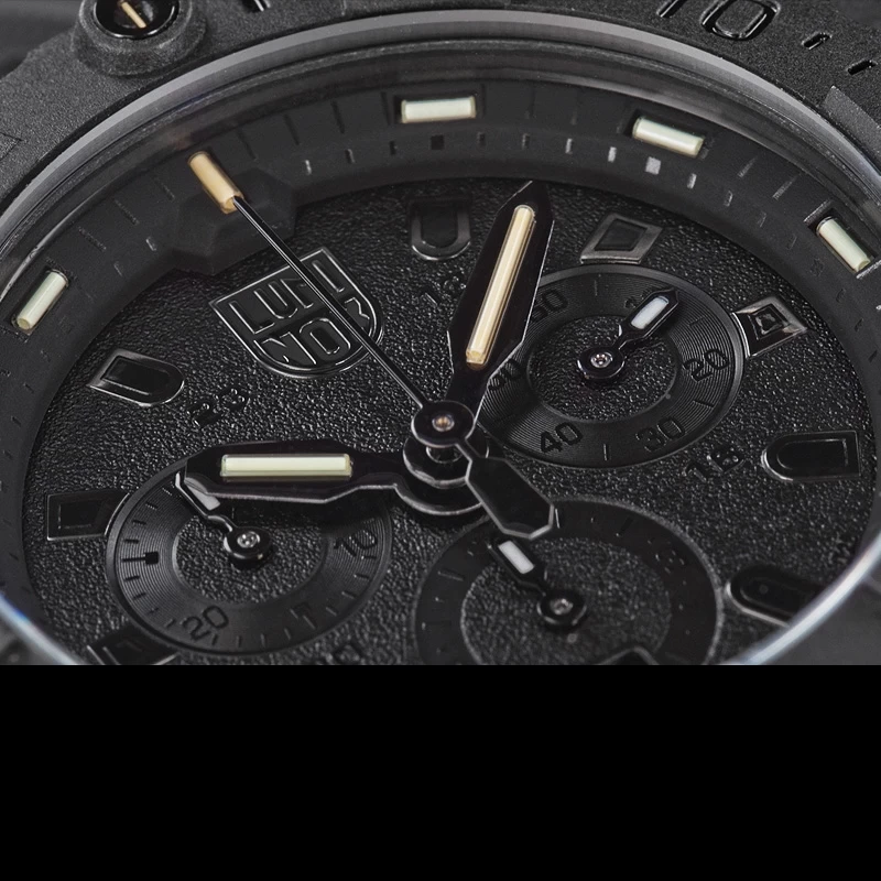 Luminox Navy Seal Chronograph 3581 Blackout 3 Luminox Navy Seal Chronograph 3581 Blackout