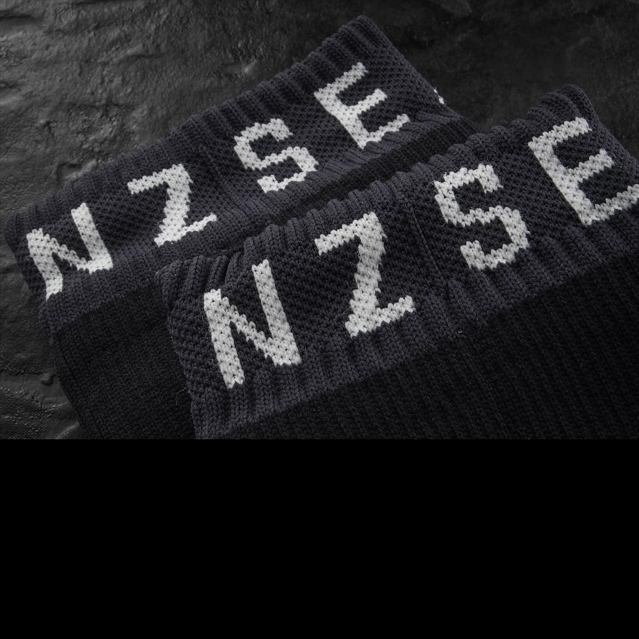 Sealskinz Waterproof Extreme Cold Weather Mid Length Sock 3 Sealskinz Waterproof Extreme Cold Weather Mid Length Sock